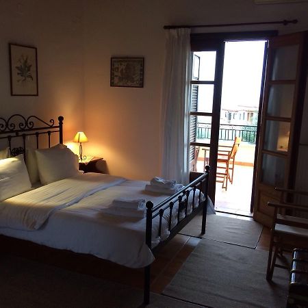 Alexandraki Rooms Poúlithra Esterno foto