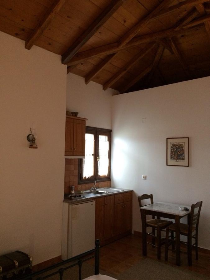 Alexandraki Rooms Poúlithra Esterno foto
