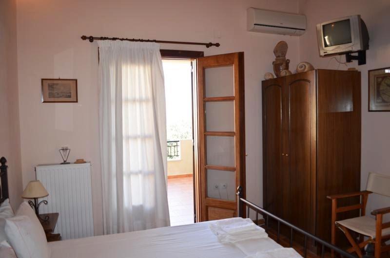 Alexandraki Rooms Poúlithra Camera foto